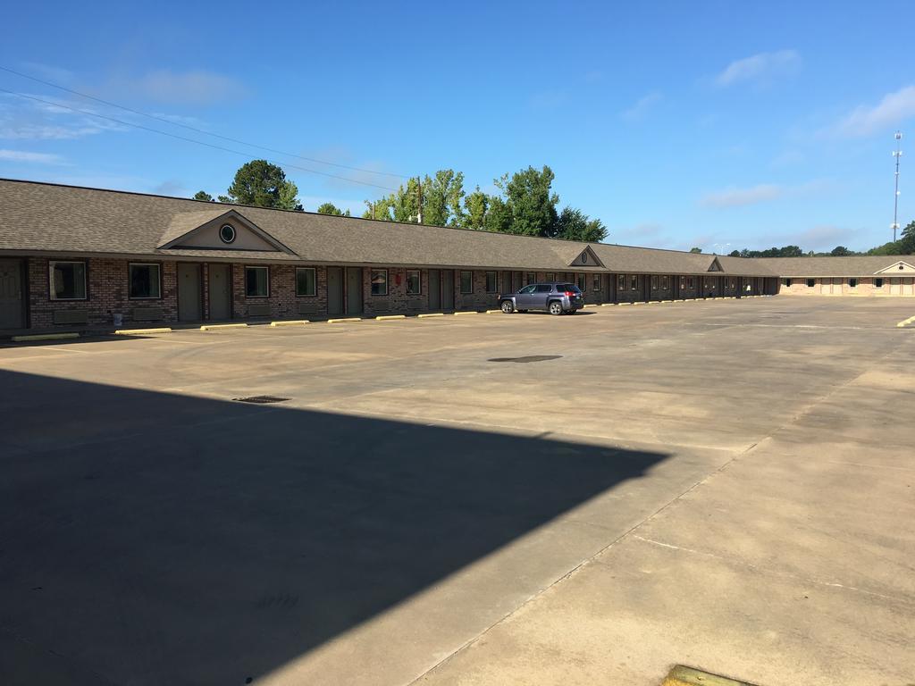 Montigo Inn Leesville Exterior foto